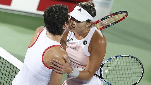 Garbiñe Muguruza y Carla Suárez, subcampeonas en Dubái