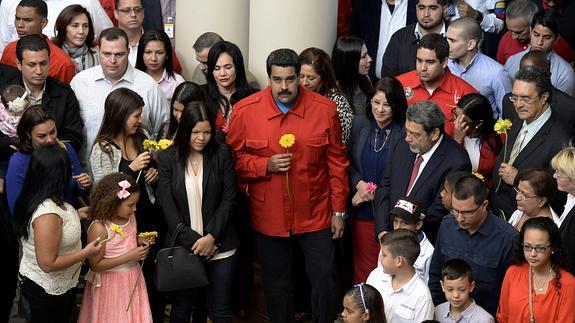 Los estadounidenses que quieran visitar Venezuela deberán pagar 30 dólares por el visado