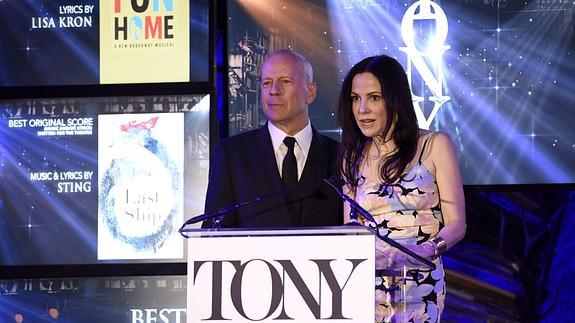 Bradley Cooper y Helen Mirren, en la carrera por los Tony