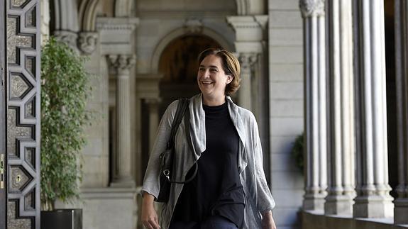 Colau descarta adherirse al plan independentista