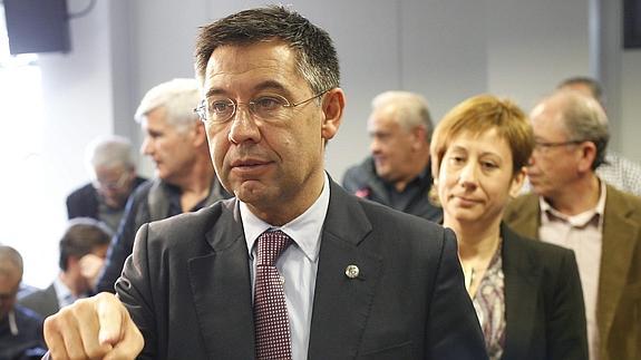 Bartomeu, abrumado en el debate con Laporta, Freixa y Benedito