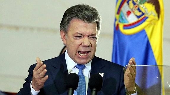 Santos ordena suspender los bombardeos contra las FARC