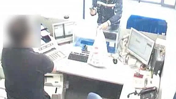 La Guardia Civil detiene a un atracador de bancos en Granada