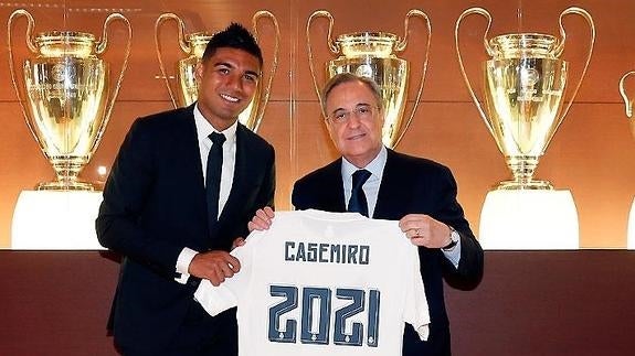 Casemiro renueva hasta 2021