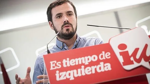 Garzón avisa a Iglesias que se enfrentarán en las elecciones si no hay candidatura conjunta