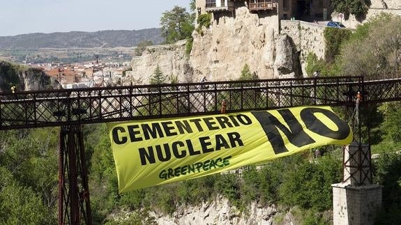 Greenpeace insiste en pedir la paralización del cementerio nuclear