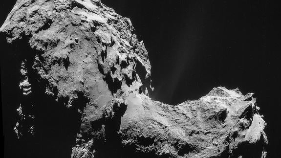 La sonda Rosetta halla una «sorprendente» presencia de oxígeno en el cometa 67P