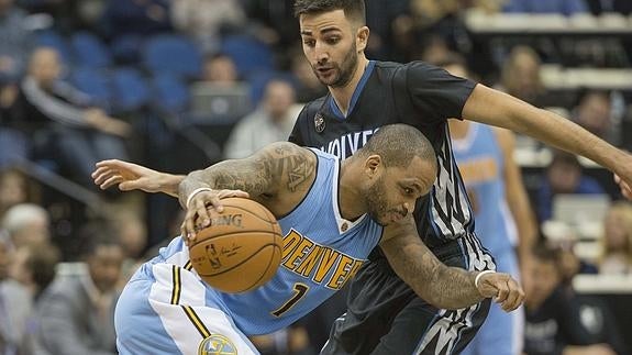 Los Nuggets no permiten a los Timberwolves de Ricky Rubio levantar cabeza