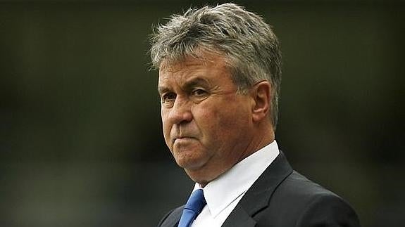 El Chelsea nombra a Hiddink entrenador hasta final de temporada