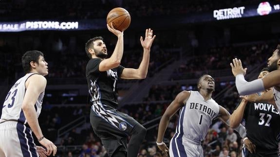 Ibaka sigue la racha victoriosa y Rubio vuelve al camino de la derrota