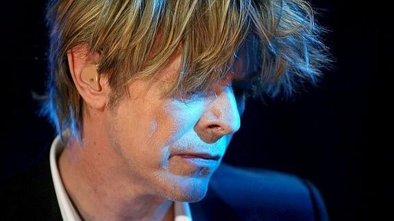 Bowie reveló hace un año a sus colaboradores que padecía cáncer de hígado