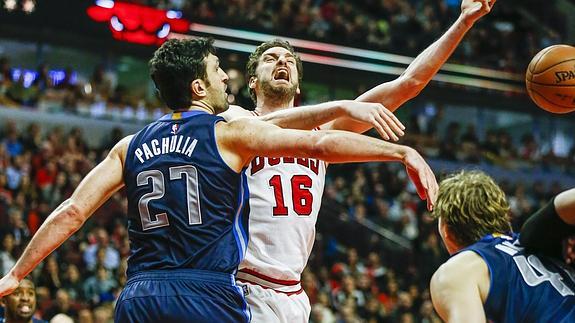 Gasol no evita la inercia perdedora de los Bulls