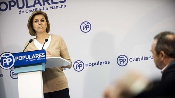 Cospedal: «No está en juego un sillón en Moncloa, sino el futuro de muchas generaciones»