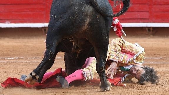 José Tomás conmueve sin triunfo en La Plaza México