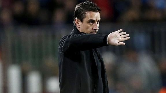 Neville: «Necesitamos más que nunca el apoyo de nuestra afición»