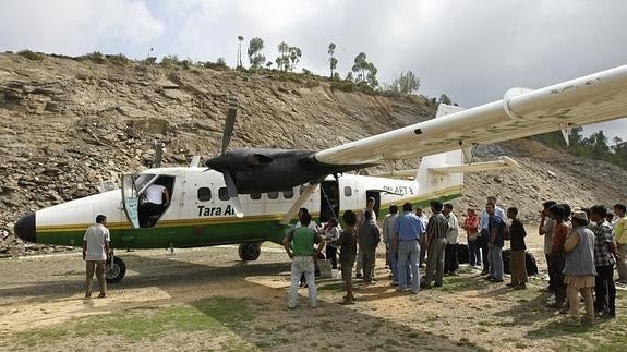 La Policía confirma el hallazgo del avión de Tara Air y la muerte de sus 23 ocupantes