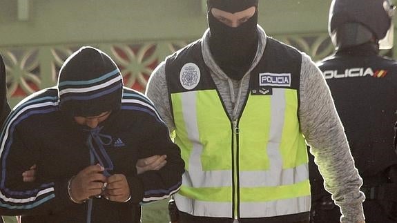 Detenido en Ceuta por realizar labores de propaganda y enaltecimiento del Daesh