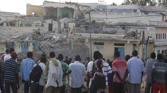 Al menos 18 muertos en un doble atentado en el centro de Somalia