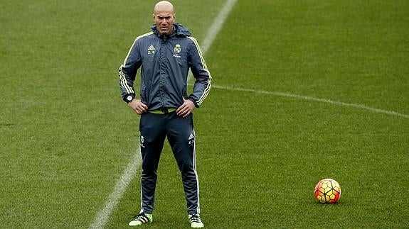 Zidane no puede jugar