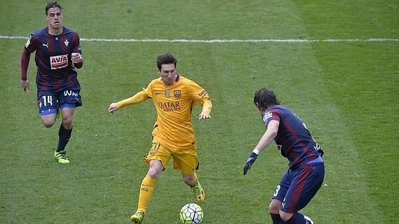 El Barça gana y marca hasta de penalti