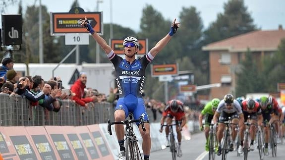 Stybar gana y se coloca líder de la Tirreno-Adriático