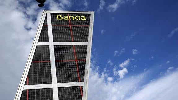 Dos de cada tres afectados por la salida a bolsa de Bankia han solicitado la devolución