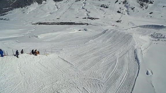 Puro espectáculo en las pistas de Baqueira