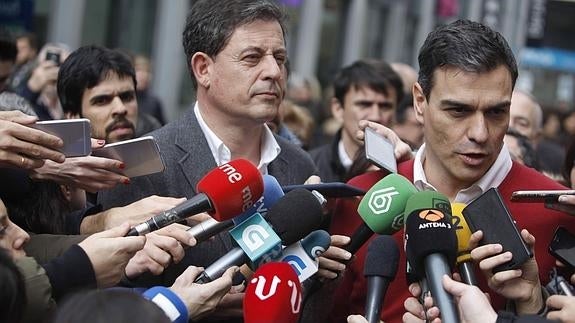 Besteiro anuncia su dimisión como secretario general del PSOE gallego