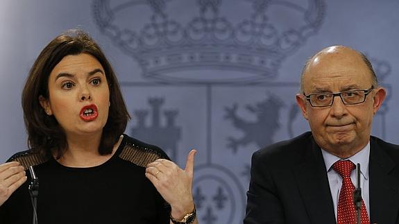 El Gobierno censura que Patxi López quiera convertir abril en el «mes de la oposición al PP»