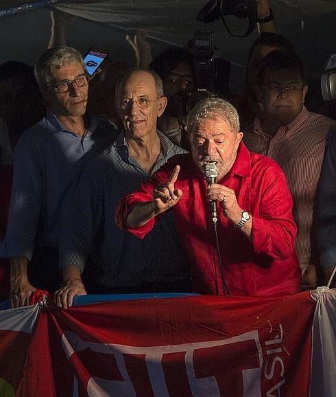 Apartan al juez del 'caso Petrobras' de la investigación sobre Lula