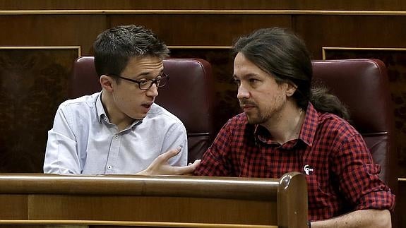 Podemos propone poner límites a la propiedad cruzada en los medios de comunicación