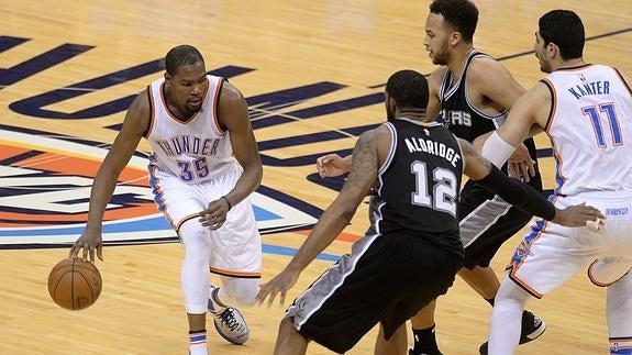 Durant y Westbrook meten a los Thunder en la Final de la Conferencia Oeste