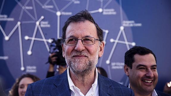 Rajoy advierte al electorado del riesgo de jugar el 26-J a «la ruleta rusa»