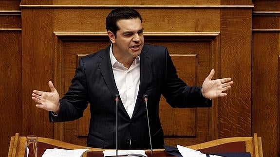 Grecia aprueba más medidas de austeridad a cambio de un nuevo tramo del rescate