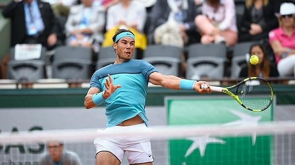 Nadal acelera en París