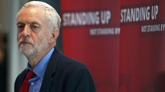 Corbyn pierde apoyo entre los miembros del Laborismo