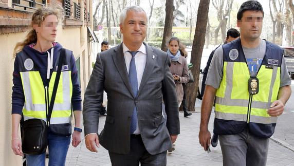 El juez Pedraz rechaza poner en libertad al líder de Ausbanc