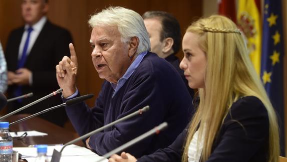 Felipe González avisa de que en Venezuela no cabe el diálogo «para ganar tiempo»