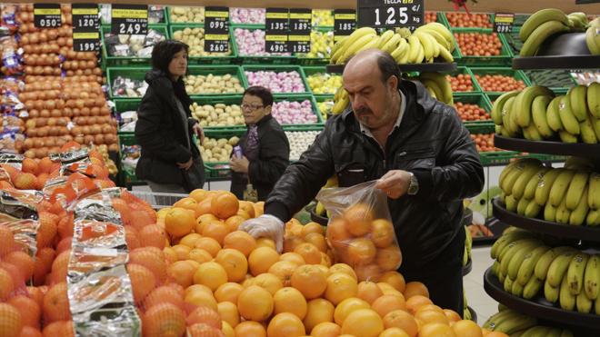 Los precios moderan su caída al -0,6 por el encarecimiento de los alimentos