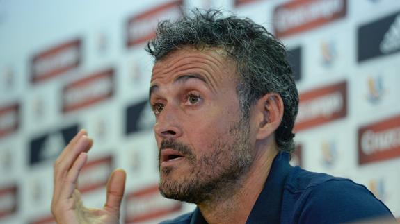 Luis Enrique: «Creo que van a entrar jugadores, seguro, y también van a salir»