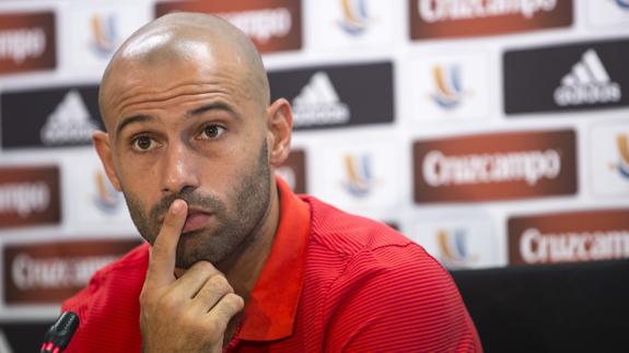 Mascherano se planteó marcharse «por las dudas» sobre su rendimiento