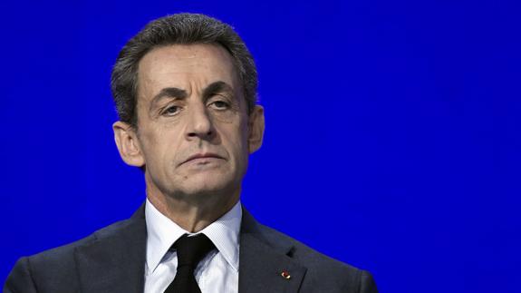 Sarkozy anuncia su candidatura a las elecciones presidenciales