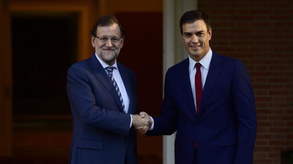 Rajoy y Sánchez se reunirán este lunes en el Congreso