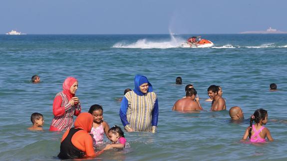 ¿Un burkini para hombres?