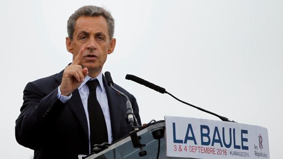 La Fiscalía pide juzgar a Sarkozy por financiación ilegal