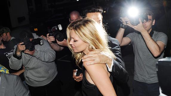 Kate Moss: «No me gusta la alfombra roja, me pone nerviosa»