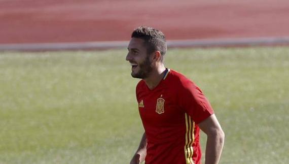 Koke: «Aprendo de Busi en todo; es espectacular cómo juega a uno o dos toques»