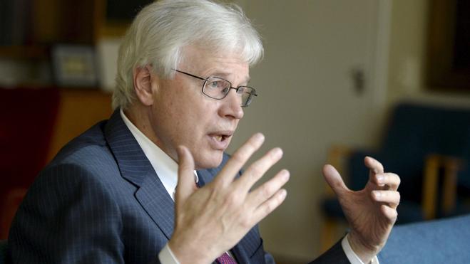 Hart y Holmström, Nobel de Economía por sus aportaciones a la 'Teoría del contrato'