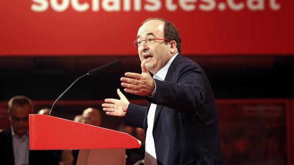 La gestora del PSOE tratará con Iceta las discrepancias sobre el voto a Rajoy