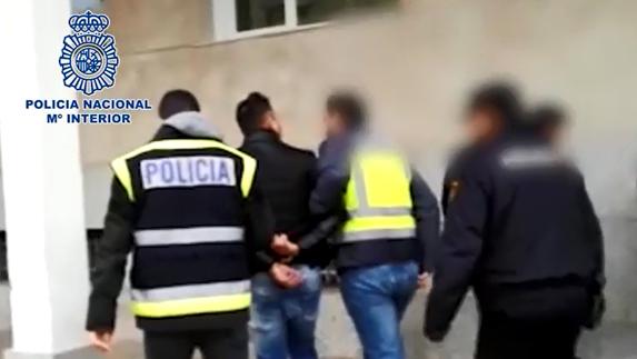 Liberada una mujer a la que su pareja obligó a prostituirse en Ibiza y Gerona durante ocho años